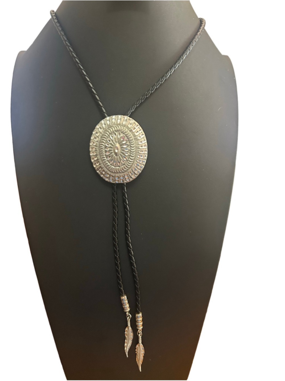 Men's Unbranded Bolo Tie Necklace Silver and Black faux leather